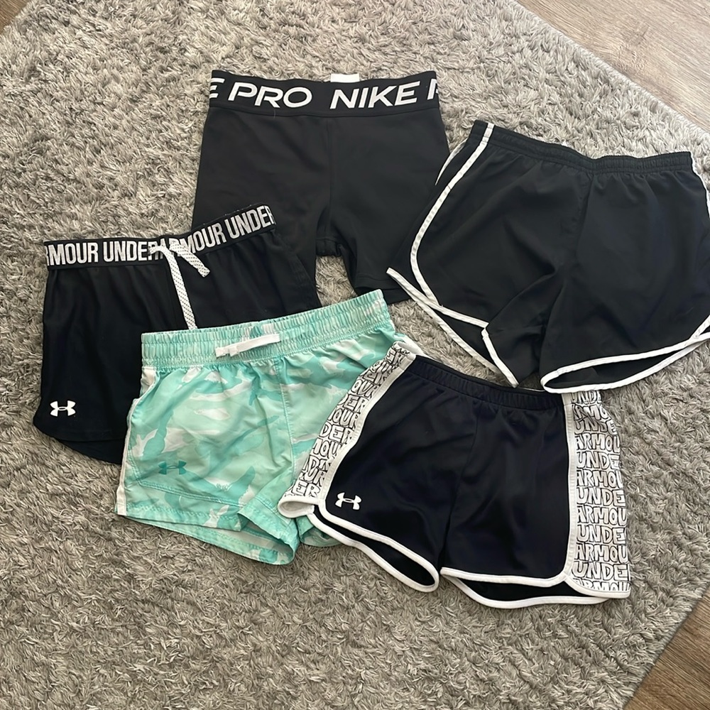 Girls short lot size youth large